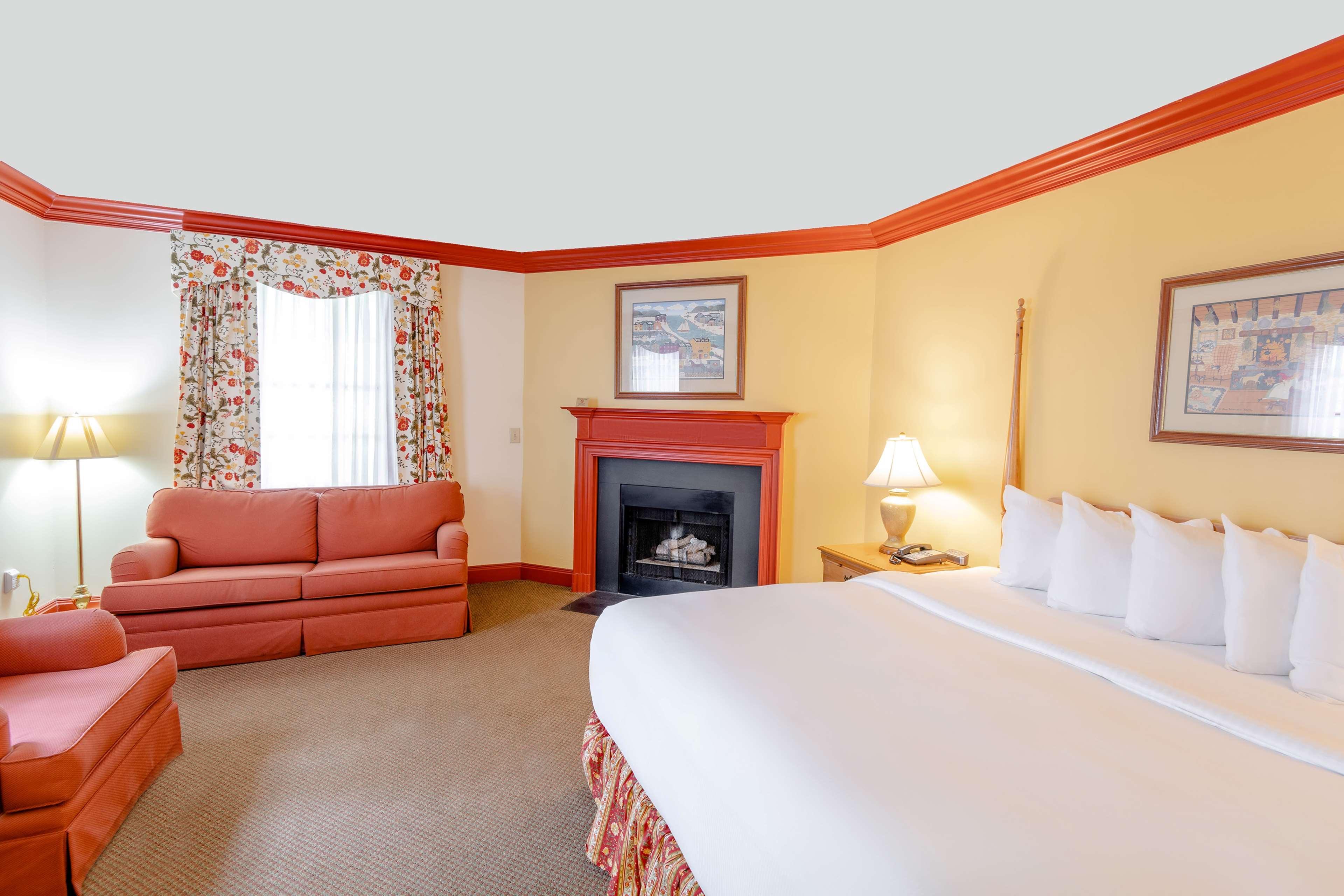 Hotel The Founders & Tapestry Collection By Hilton Virginia Beach