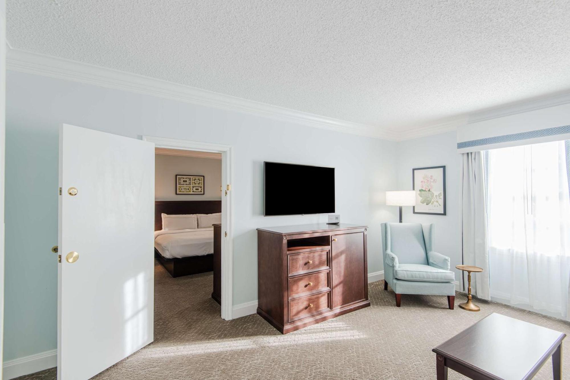 Hotel The Founders & Tapestry Collection By Hilton